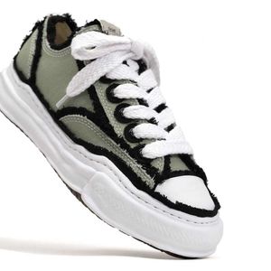 CO de marque Mihara Yasuhiro MMY Dissolving Chaussures pour hommes et femmes Polyvyle Breathable Petites chaussures vert clair chaussures de planche décontractées
