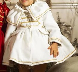 Jas 112Y Baby Meisje Herfst Winter Handmand Aangepaste Engeland Spaans Witte Prinses Wol voor Kerstmis Casual 231009
