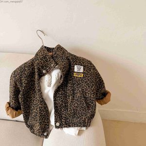 Abrigo AYNIGIELL Primavera y otoño Chaqueta informal de manga larga para niños Chaqueta de leopardo coreano para niños Chaqueta vaquera corta para niñas Z230719