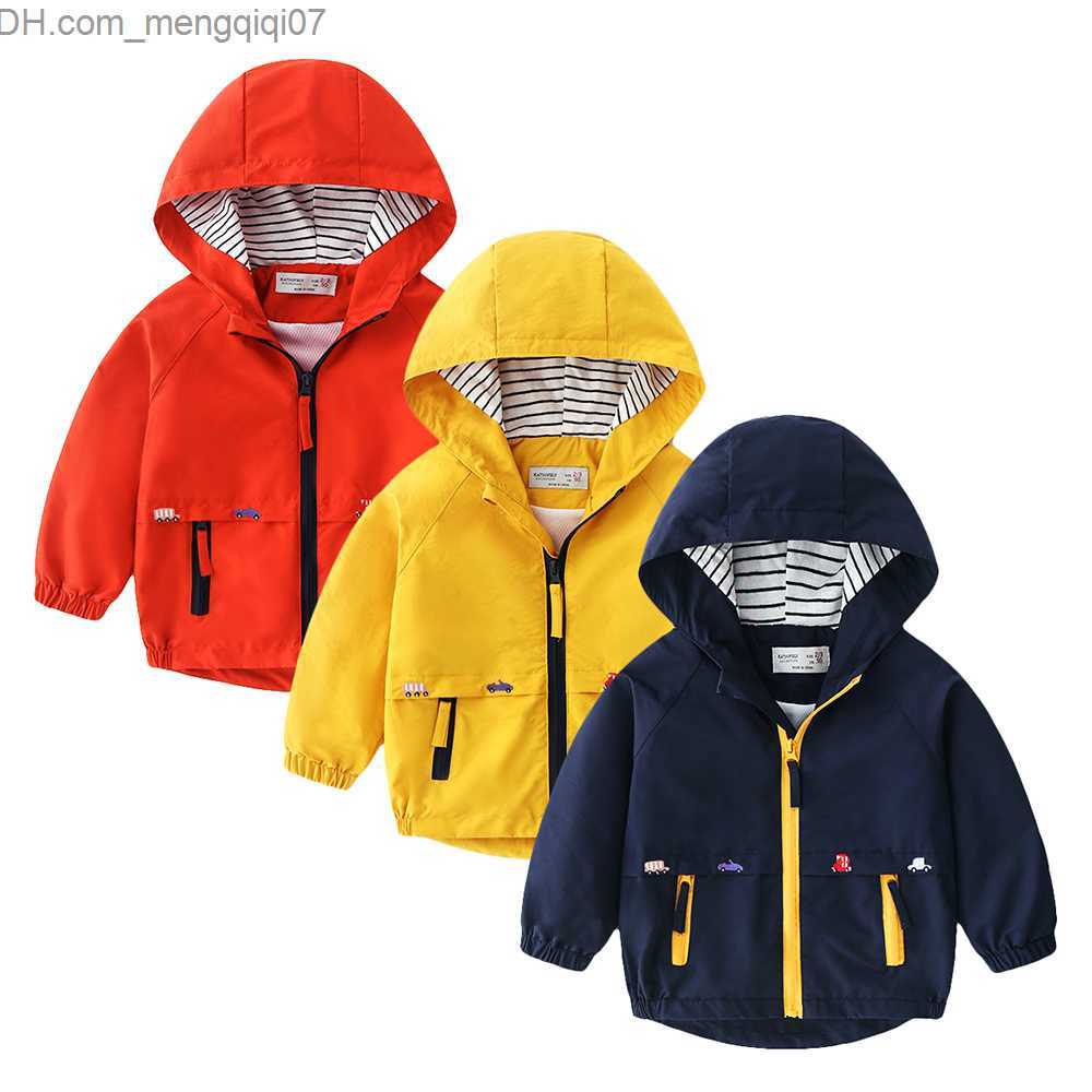 Положите детскую куртку весеннее детская куртка милая твердая куртка, подходящая для мальчиков, ветропроницаемые куртки Z230719