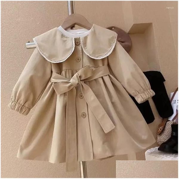 Abrigo Niñas Moda Muñeca Collar Cortavientos 2023 Primavera y otoño Versión coreana Bebé Túnica Chaqueta Ropa de niña Entrega de entrega Niños Mat Dhaks