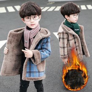 Abrigo coreano niño invierno inglaterra rejilla con capucha ropa exterior para niños abrigos de lana para niños chaqueta de 10 años para cárdigan grueso 230926