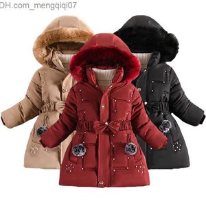 Abrigo Nueva chaqueta gruesa y cálida de invierno para niña, sombrero desmontable, cuello de felpa, chaqueta con capucha para niños, regalo de cumpleaños para niños de 4 colores Z230720