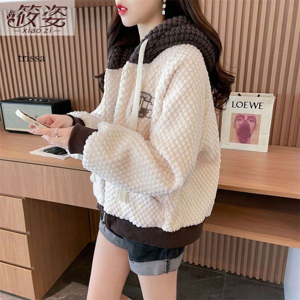 Cubo Trapstar Xiaozi La sudadera con capucha 2023 para mujeres en Corea, tamaño suelto, invierno de otoño, diseño de lujos y espesas, chaqueta de moda