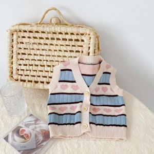 Jassen herfst nieuwe babymeisje gebreide vest mouwloze vneck trui baby meisje hart afdrukken gebreide vest kids gestreepte vestjas