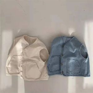 Coats Nieuwe baby mouwloze denim vest Casual Kids Jacket Loose Boys Pocket Coat Autumn Fashion Girls Deskled