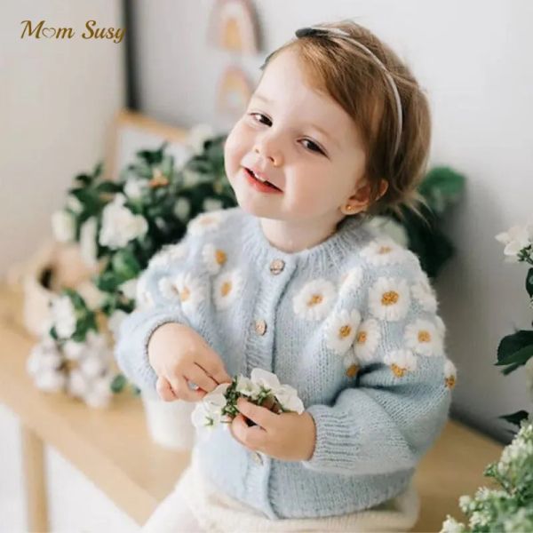 Coats nouveau-né bébé fille princesse à la broderie florale en tricot cardigan bébé enfant en bas âge en garde