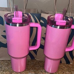 Cobrand Winter Cosmo Pink Red Holiday 40oz roestvrijstalen tuimelaars Cups met handgreeplid en stro 40 oz lichtblauwe veer Quencher H2.0 auto mokken waterflessen