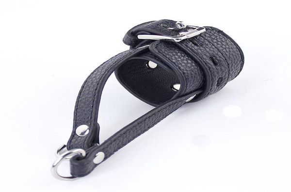 Anillos para pene Dispositivos masculinos Bola de cuero Camilla Escroto BDSM Testículo Bondage Juguetes sexuales para parejas Femdom Bondage Cock Harness2456522