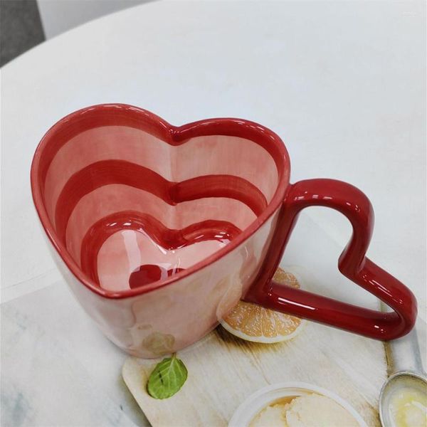 Cafeteras 2023 INS taza corazón taza creativa cerámica leche porcelana tazas al por mayor vajilla regalo de San Valentín