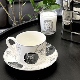 Pots à café en porcelaine d'os nordique de qualité supérieure, service à thé et soucoupe créatifs européens, fête à domicile, tasse à thé de l'après-midi, joli G