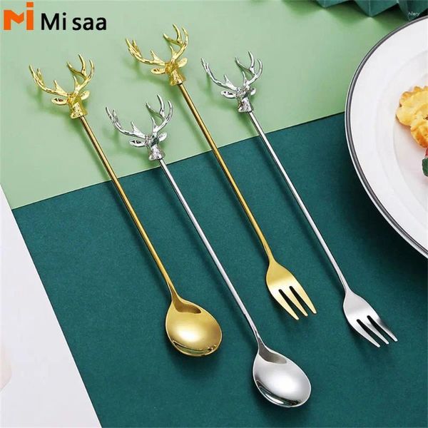 Coffee Scoops Gold Spoon Thé lait longue poignée portable de haute qualité 304 Gadgets de cuisine en acier inoxydable Stir le dessert fourche 2024