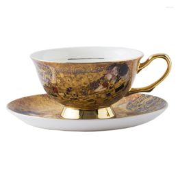 Koffie thee sets European Oil Painting Gold Border Bone China Cup Plate Engels Middag Licht Luxe Retro -stijl Porselein