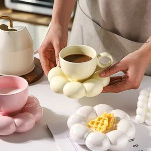 Coffee Tea Tools 220 ml keramische koffiemokken creatieve beker met zonnebloemschotel