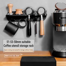 Koffiegerei Sets 515458mm Muurbevestiging Koffieset Opbergrek Puching Gratis Espresso Koffie Portafilters Houder Coffeeware Organizer Accessoires 230712