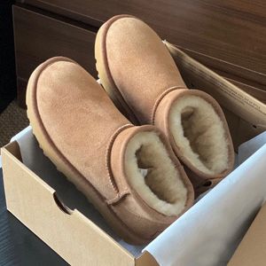 Cold Boots Men Winter Wool Resistent Sneeuwschoen Designer Schoen klassiek platform vrouwen hoge bovenste schoenen dik bodem vrouw pluche warme schoenen groot formaat 35-38-42-43-44 17527 s s s s