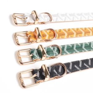 Halsband Twee lagen leer Halsbanden Hondenriemen Set Klassiek bedrukt Designer Halsband voor huisdieren Zachte duurzame kattenhalsband voor kleine, middelgrote en grote honden