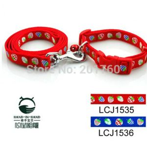 Halsbanden 1.5 cm Mode Kleur Hond Aardbeien Print Kraag Leash Lead Set (2 Kleuren) 4 stks/partij
