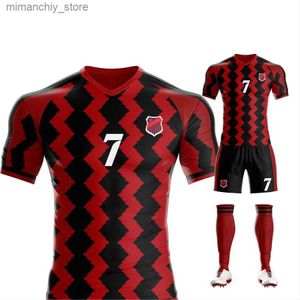Collectable Custom Design Club Team Voetbalkleding Thailand Kwaliteit Voetbaluniform Kit Gesublimeerde voetbalshirts voor mannen en kinderen Q231118
