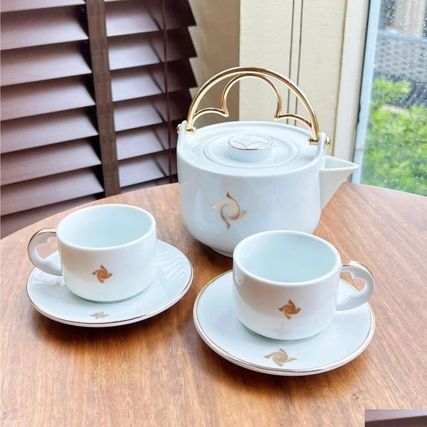 Collectable Ilivi Monogram Tea Set Tapot Porcelaine Milk Water Coffee tasse tasse de repas Famille Dîner Petitoire Dinge