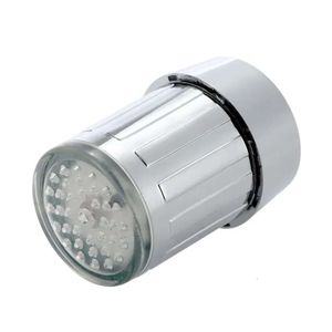 Couleur 3 Température LED Sensitive Lumière Cuisine Salle de bain multi-couleurs Glow Glow Water Saving Robinet Aerator Tap Buzzle Shower S