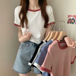 Kleurblokkerend T-shirt met ronde hals en korte mouwen voor dames 2024 Zomerbasisshirt Koreaanse versie Slim Fit Student Trend