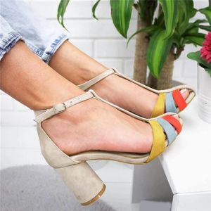 Sandales colorbocks talon d'été dames de la mode