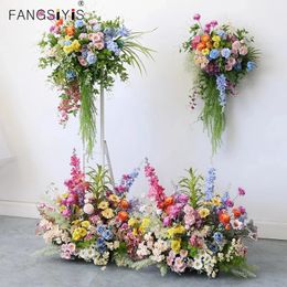 Kleurrijke boog achtergrond decor hang bloem rij bruidstafel gemalen bloem arrangement bloemen rij evenement feest banket rekwisieten displa 240429