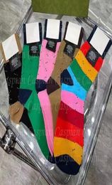 Kleurrijke Correcte Letter Sokken voor Cadeaufeest Dames Mode Katoenen Sok met Tag Hoge kwaliteit Heel 6577248