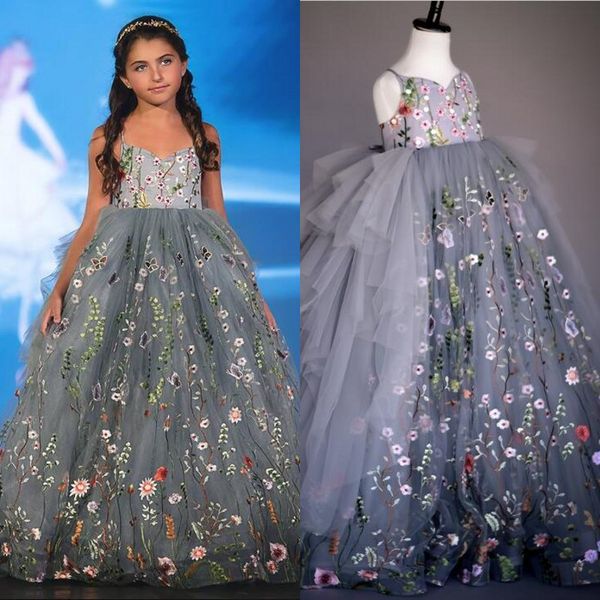 Robe de filles de fleur de broderie colorée 2018 robe de concours de filles de luxe col en v robes de première communion Tutu moelleuses belles robes d'anniversaire de filles