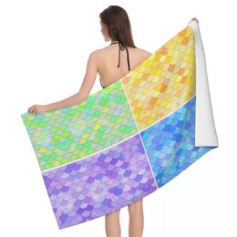 Écailles de poisson colorées Serviette de bain en microfibre super douce pour la plage Serviettes de sport pour salle de bain à séchage rapide