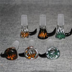 Hookahs Tazones para fumar de vidrio coloridos Tazón masculino de 14 mm con mango Hermosa diapositiva Dabber para bongs de vidrio Dab Rigs