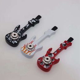 Colorido estilo de guitarra Tubos de aleación de metal Innovador portátil Filtro extraíble Tubo de fumar Tubo de mano Hierba seca Tabaco Pantalla de plata Tapa Tazón Titular de cigarrillos DHL