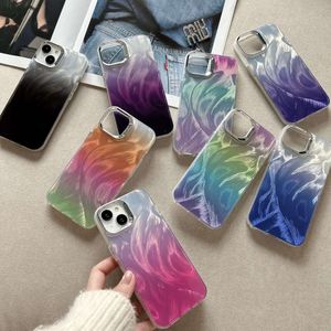 Colorida Gradiente de Láser Gradiente Hot Silver Feather Case para iPhone 15 Pro Max 13 14 con lente electroplacada