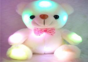 Kleurrijk LED-flitslicht Pop Plushs Knuffels Maat 2022 cm Gigantisch Valentijnsbeer Cadeau voor kinderen Kerstteddyberen Plu4926922
