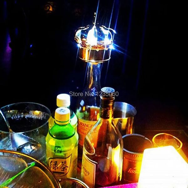 Lumière LED colorée Flash Champagne couronne de feux d'artifice froids remplacement couronne lumineuse tête LED lampe de table bouchon de vin pour paty 240131