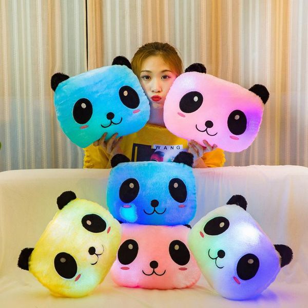 Colorido panda luminoso almohada de peluche de juguete pandas gigantes muñeca luces LED incorporadas sofá decoración almohadas regalo del día de San Valentín juguetes para niños dormitorio sofá