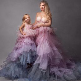 Robes de bal colorées enceintes chérie perle volants robe de baptême robe de bal à plusieurs niveaux maman robes d'occasion spéciale