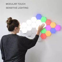 Lampe quantique colorée LED lampes hexagonales modulaire tactile sensible veilleuse hexagones magnétiques décoration créative mur Lampara303u