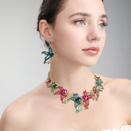 Boucles d'oreilles en cristal brillant coloré, deux pièces, collier, ensembles de mariée de mariage
