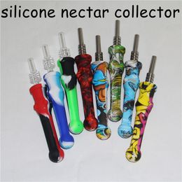 Narguilés colorés Nectar de silicone avec pointe en titane de 14 mm Bouchons de carburateur à bulles Concentré Tuyaux de silicium Dab Plate-forme d'huile de paille