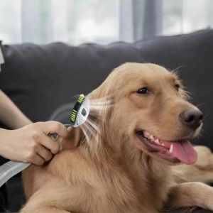 Combs Dog verzorgingsborstel 1,26 inch zachte kattenhonden Veilig en duurzame kam kunnen worden gebruikt met de meeste vacuümreinigers voor kort tot lang haar