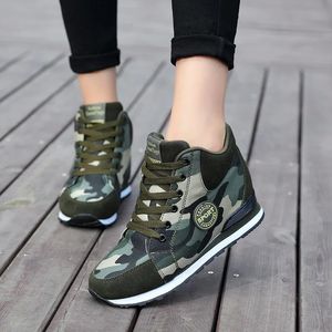 Comemore Lente Hoge Top Wedge Platform Sneakers Vrouwen Casual Schoenen Verborgen Hakken Dames Sneakers Camouflage Mand Femme 42 240228