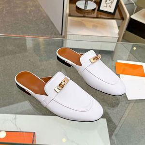 Comfortabele en casual damessandalen Designer zomermode Baotou-slippers Outdoor vakantie neutrale thuis platte schoenen
