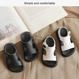 Comfortabele en sandalen voor jongens ademend en tot schoenen kinderen sandalen jongens kinderen met en dragen kinderen sandalen 240429