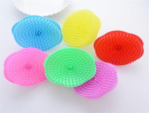 Masqueur confortable Masseur de peigne de douche Brosse de nettoyage de corps en plastique Brosse de massage de cheveux en plastique pour salle de bain colorée 7608347