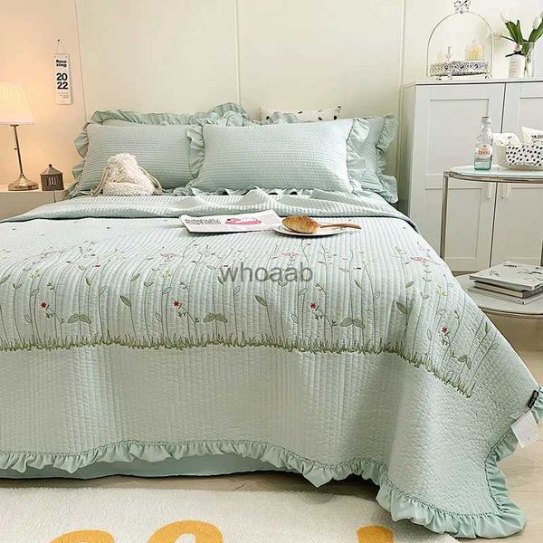 Conjuntos de edredones Nuevo bordado coreano Verano Edredón fresco Aire acondicionado Edredón Manta de lujo Cama Queen Ropa de cama Decoración del hogar YQ240313