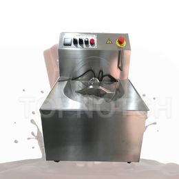 Commercieel gebruik Multi-functie Mini 8KG Chocoladecoating Making Machine Chocolates Smeltapparatuur