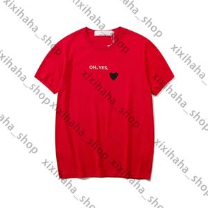 Commes des garcon Play T-shirt CDGS Shirt Play Mens T-shirts Designer Red Heart Shirt Casual Tshirt Coton broderie à manches courtes Summer T-shirt asiatique Tailles 566