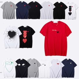 Commes Designer Play T-shirt Des Garcons Cotton Fashion Mode Red Heart broderie T-shirt Women's Love Sleeve Couple de manches courtes Men CDGS Play 6202